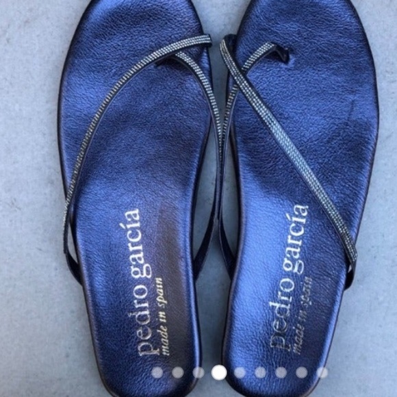 - Pedro Garcia Brisa Crystal Sandals
